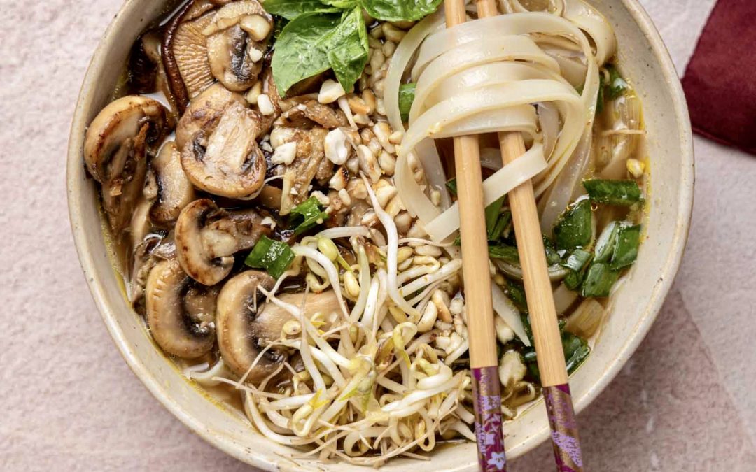 Vegan Mushroom & Noodle Soup